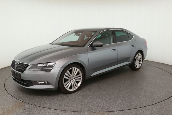 Widok z przodu po stronie lewej