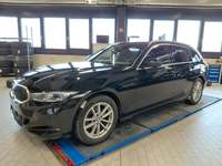 Pogled od napred levo