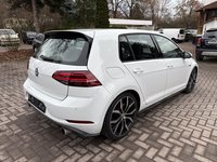 Вид сзади справа