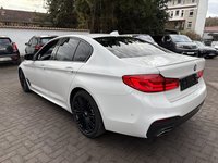 Вид сзади слева