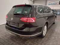 Pogled od pozadi desno