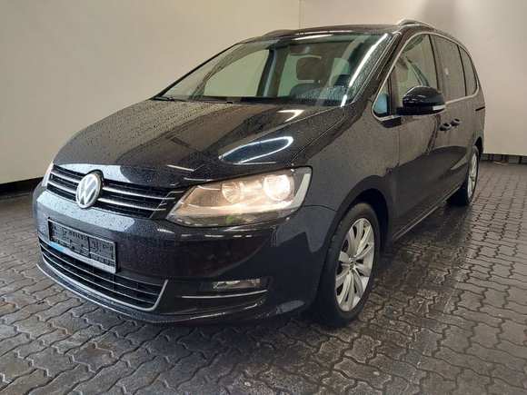 Pogled od napred levo