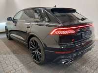 Pogled od pozadi levo