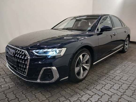 Pogled od napred levo