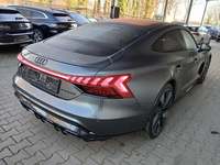 Widok z tyłu po stronie prawej