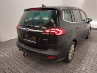 Widok z tyłu po stronie prawej