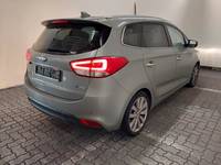 Widok z tyłu po stronie prawej