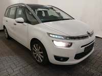 Widok z przodu po stronie prawej