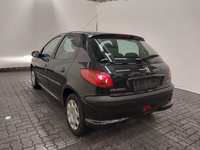 Pogled od pozadi levo