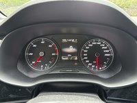 Pohled na přístrojovou desku