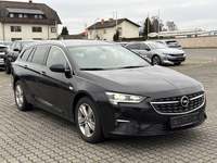 Вид спереди справа