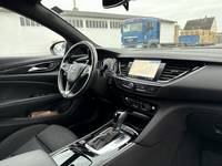 Вид на салон