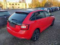 Widok z tyłu po stronie prawej