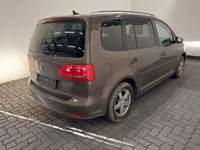 Widok z tyłu po stronie prawej