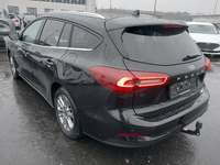 Widok z tyłu po stronie lewej