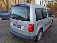 Widok z tyłu po stronie prawej