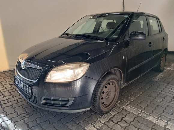 Widok z przodu po stronie lewej