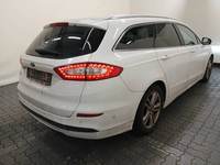 Widok z tyłu po stronie prawej