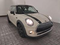 Pogled od napred  desno