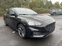 Вид спереди справа