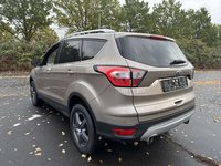 Вид сзади слева