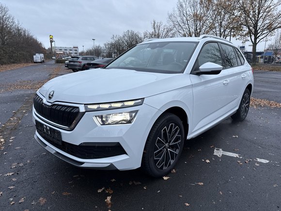 Вид спереди слева