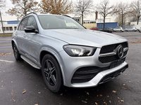 Вид спереди справа