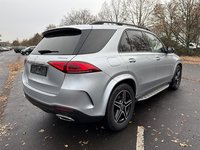 Вид сзади справа