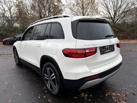 Вид сзади слева