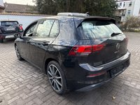 Вид сзади слева