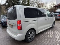 Вид сзади справа