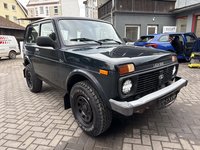 Вид спереди справа