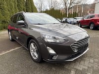 Вид спереди справа