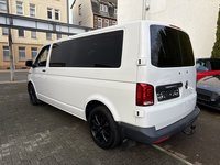 Вид сзади слева