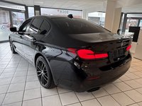 Вид сзади слева