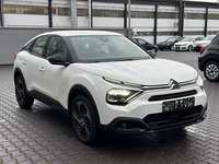 Вид спереди справа