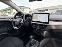 Вид на салон