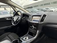 Вид на салон