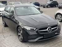 Вид спереди справа