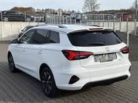 Вид сзади слева