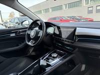 Вид на салон