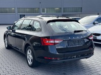 Вид сзади слева