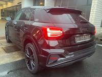 Pogled od pozadi levo