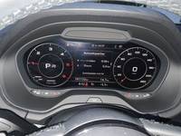 Pogled na kombinovani instrument