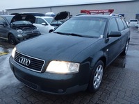 Pogled od napred levo