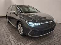 Pogled desno spredaj