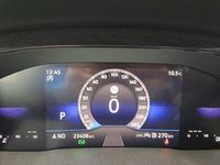 Pogled na kombinovani instrument