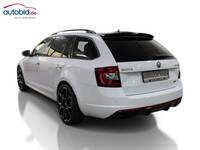 Vedere spate stânga