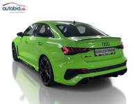 Vedere spate stânga