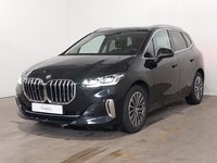 Vaizdas iš priekio kairės